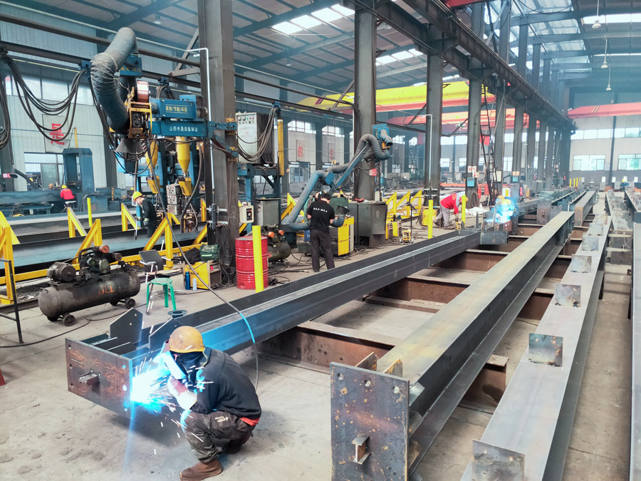 山西鋼結構廠家-生產(chǎn)加工車間